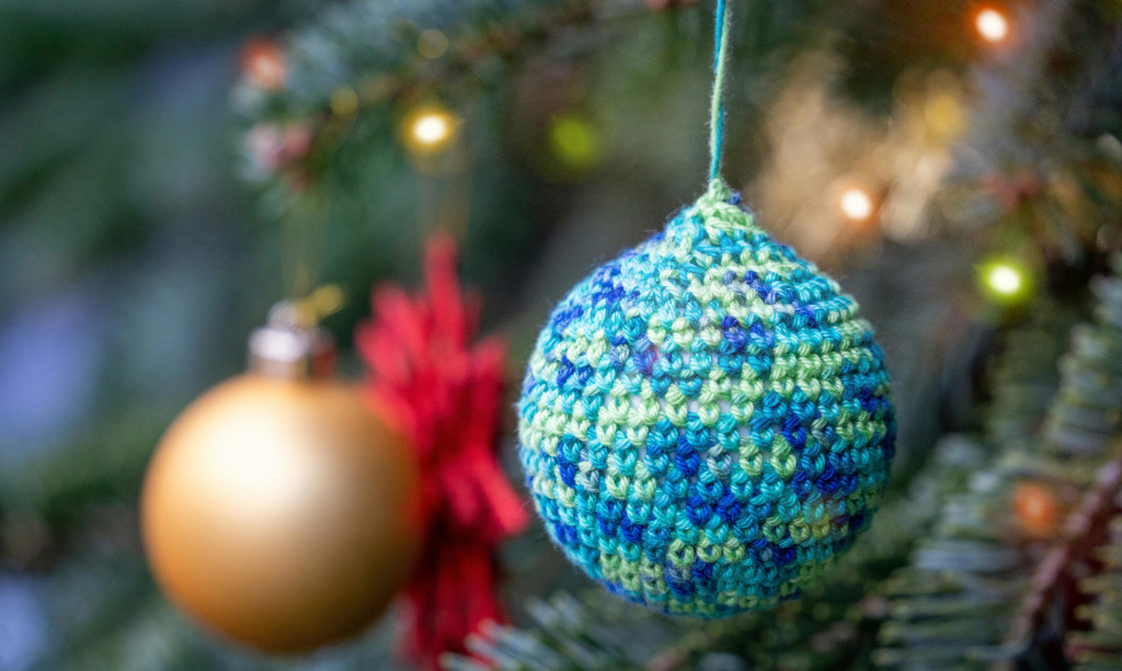2025-11-29 crochet noël-pexels-guvo59-29735814.jpg